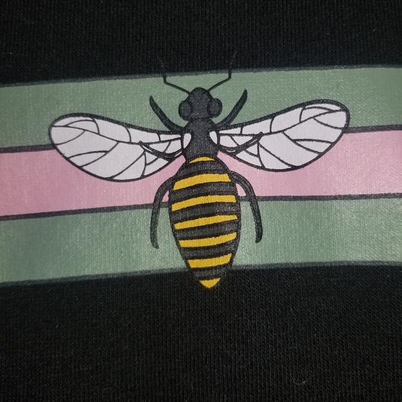 Bee sweater - Picture 2 of 2